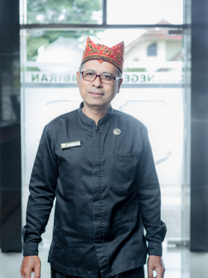 Warsono, S.Pd.
